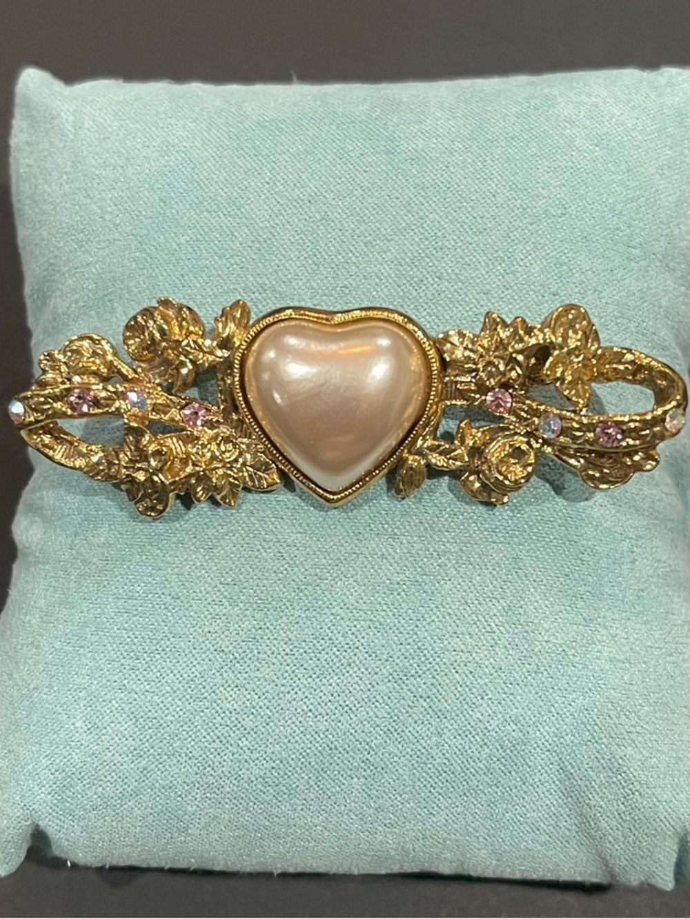 1928 Gold-Tone Heart Pearl Floral Brooch with Pink Accents